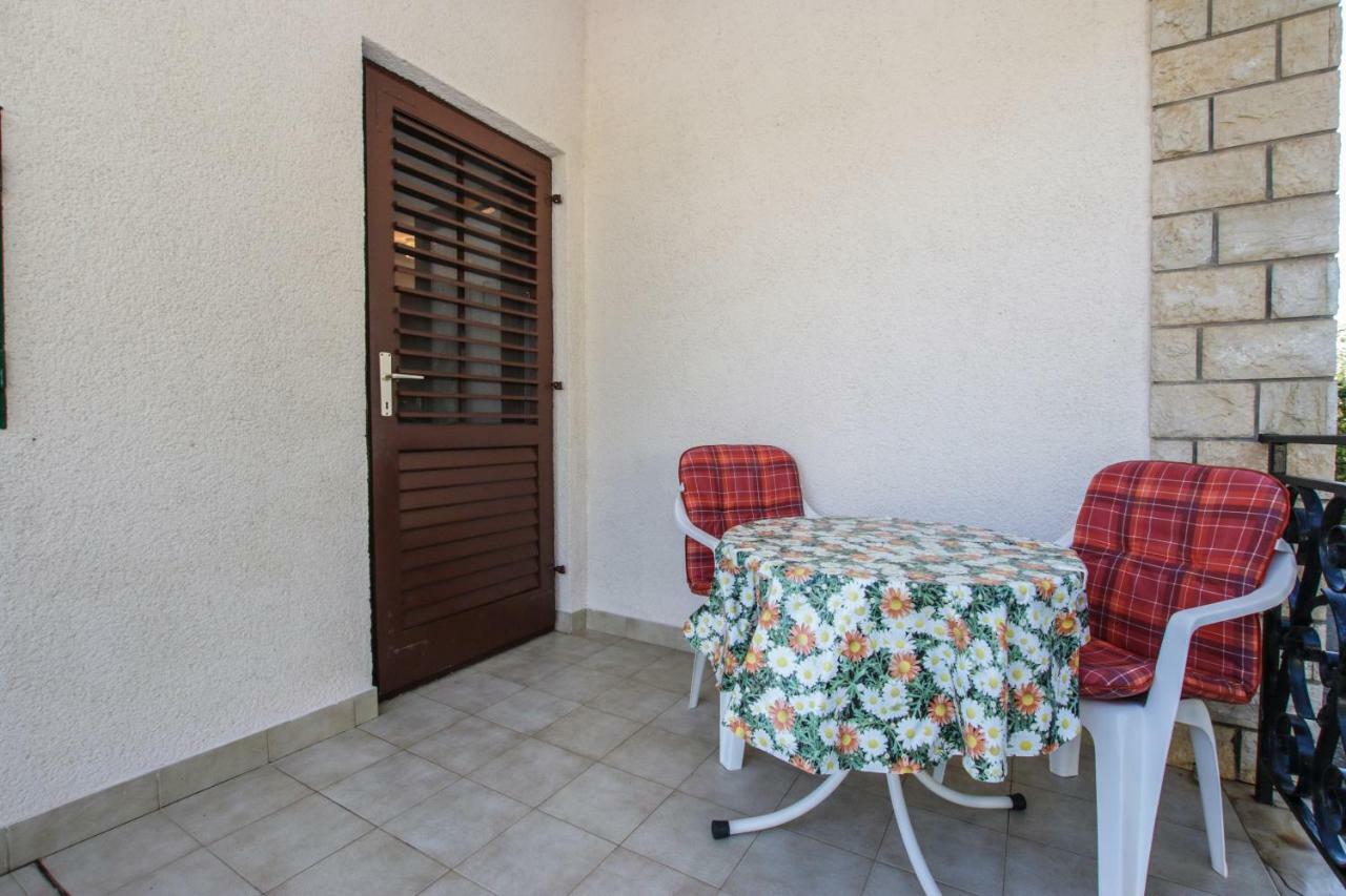 Apartmani Janja Porec Exterior photo