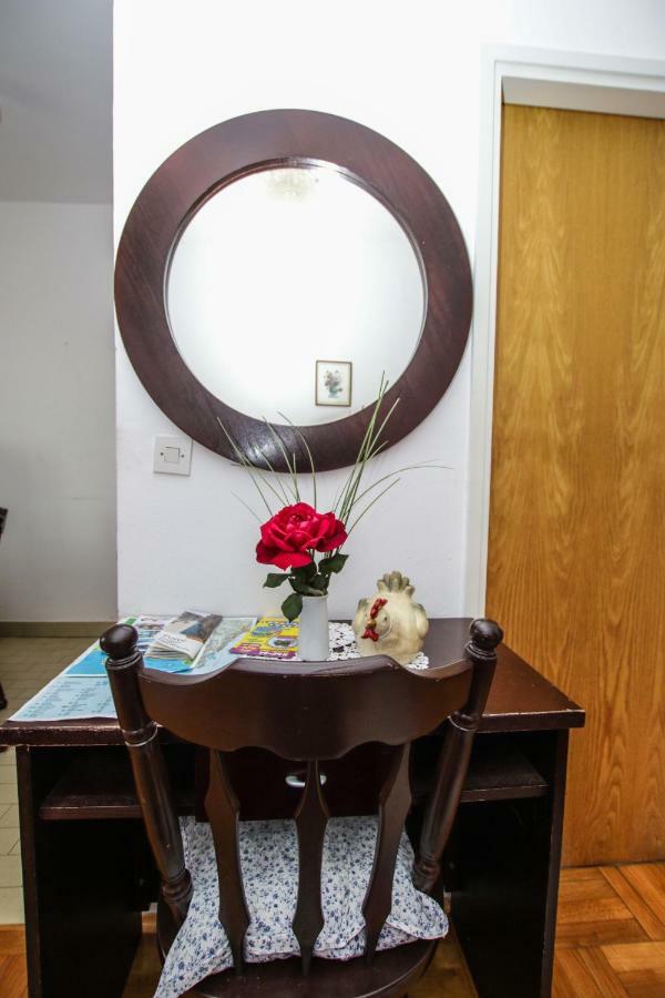 Apartmani Janja Porec Exterior photo